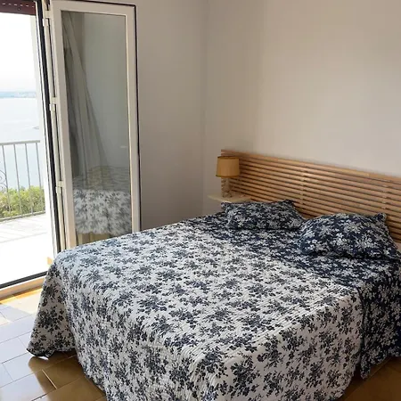 Διαμέρισμα Avec Vue Exceptionelle
